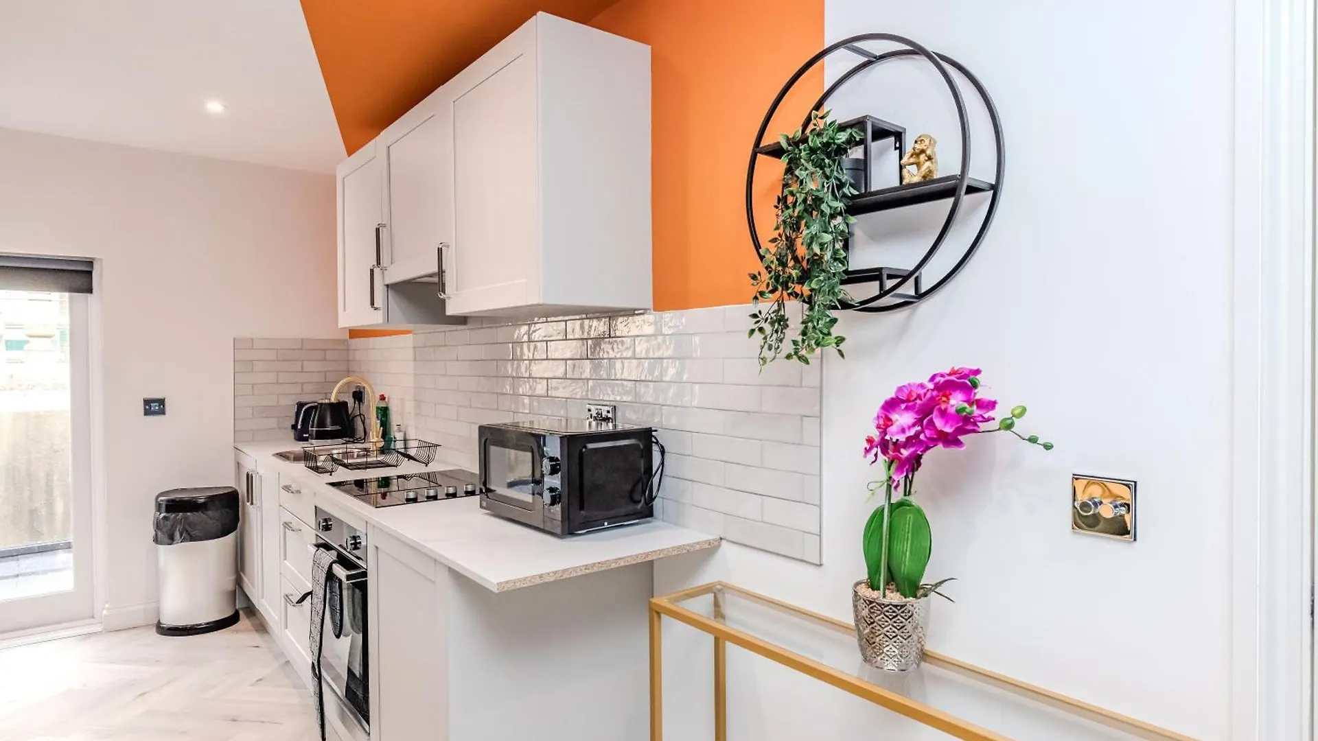 Super Central 1 Bedroom Flat Next To Brighton Beach Sleep 6 Apartment
